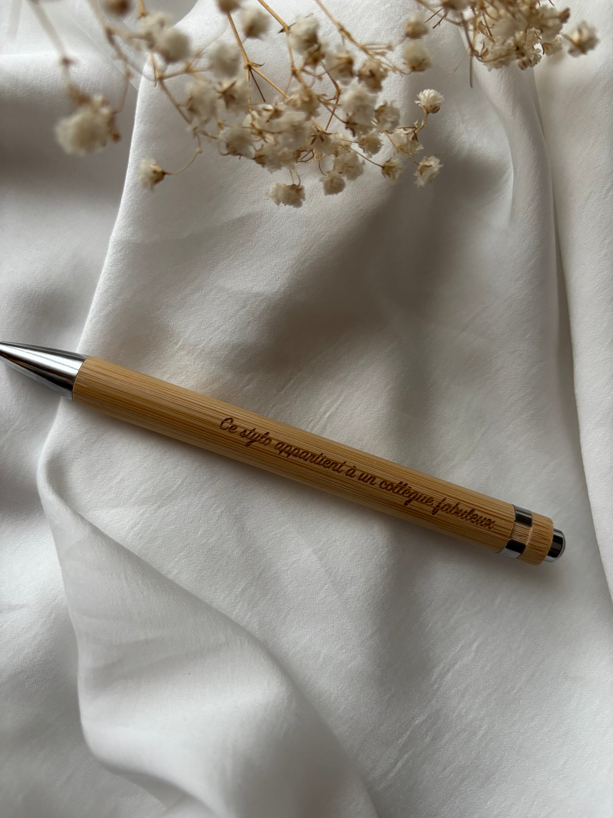 Stylo collègue