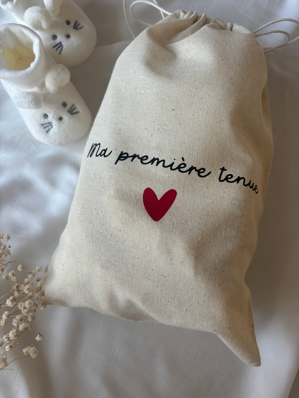 Pochette tenue de naissance